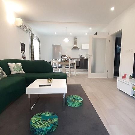 Apartment Ela Trogir Dış mekan fotoğraf