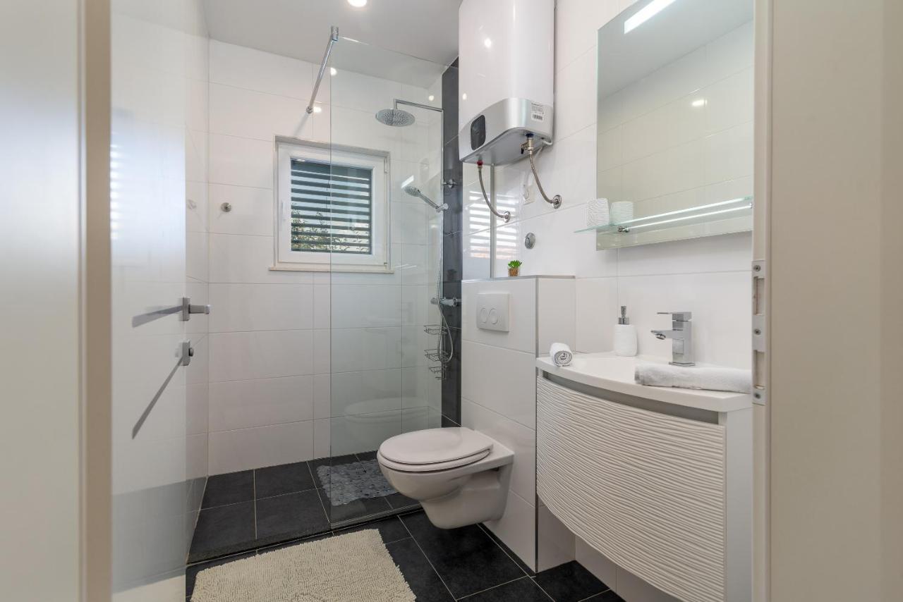 Apartment Ela Trogir Dış mekan fotoğraf