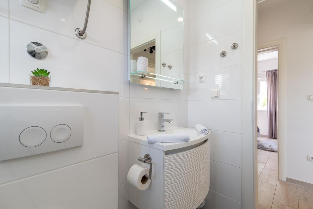 Apartment Ela Trogir Dış mekan fotoğraf