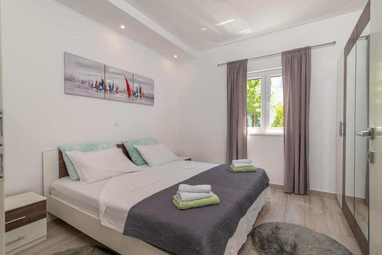 Apartment Ela Trogir Dış mekan fotoğraf