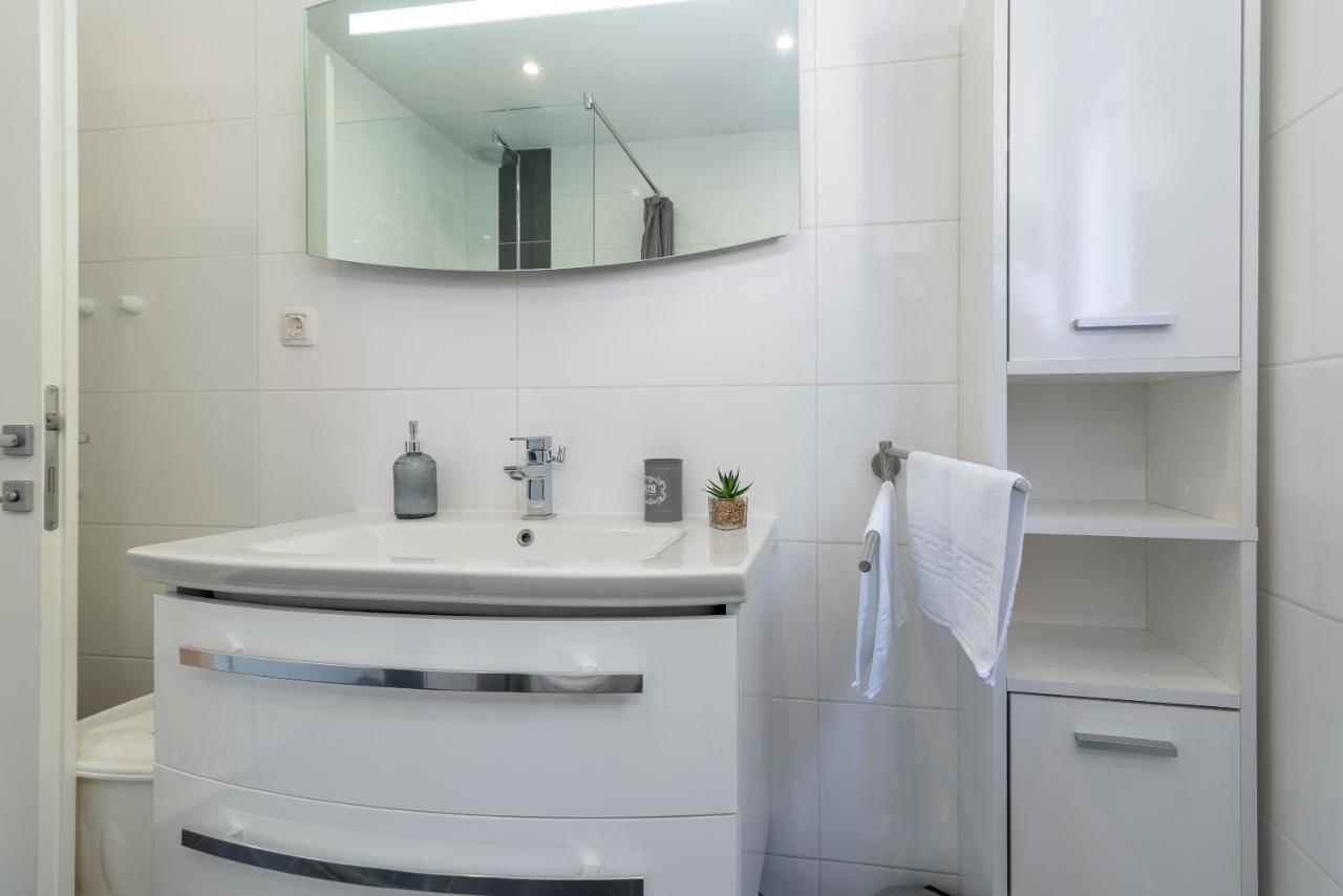 Apartment Ela Trogir Dış mekan fotoğraf