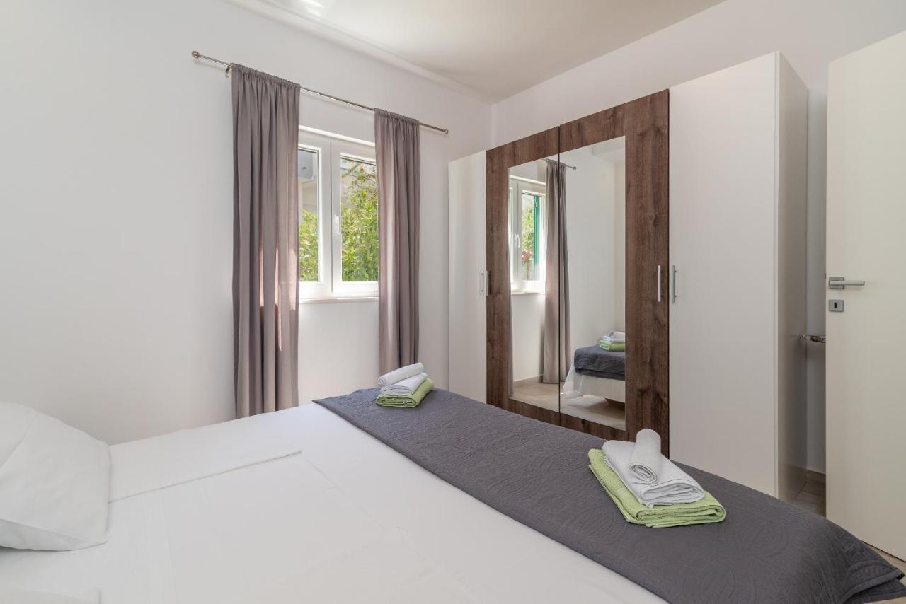Apartment Ela Trogir Dış mekan fotoğraf